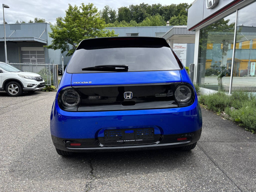 HONDA e electric Advance