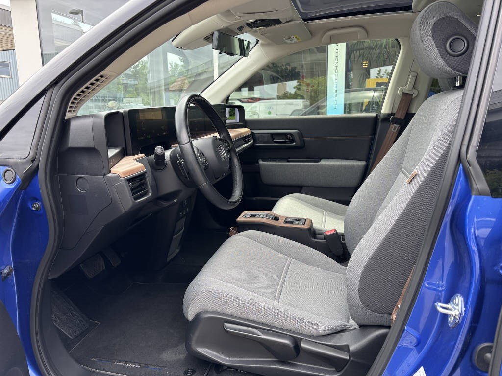 HONDA e electric Advance