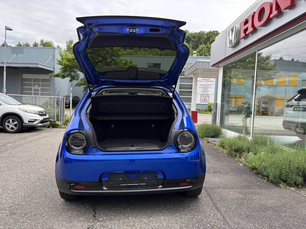 HONDA e electric Advance
