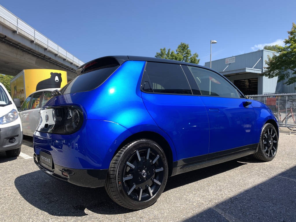 HONDA e electric Advance