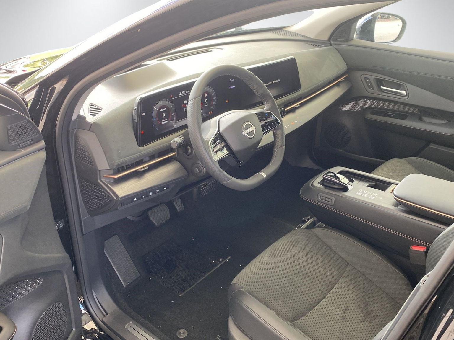 NISSAN Ariya Evolve e-4orce 87 kWh