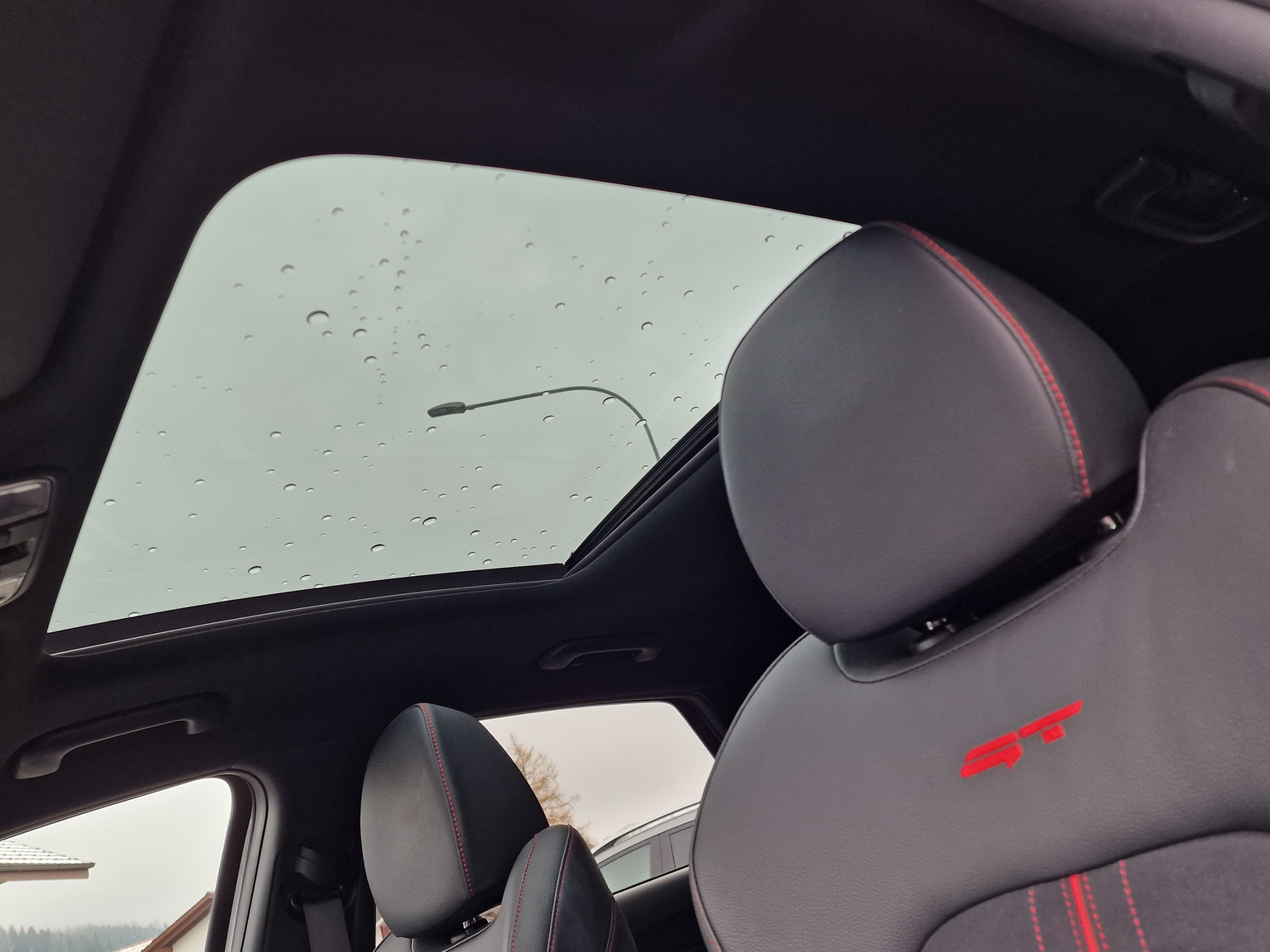KIA ProCeed 1.6 T-GDi GT DCT