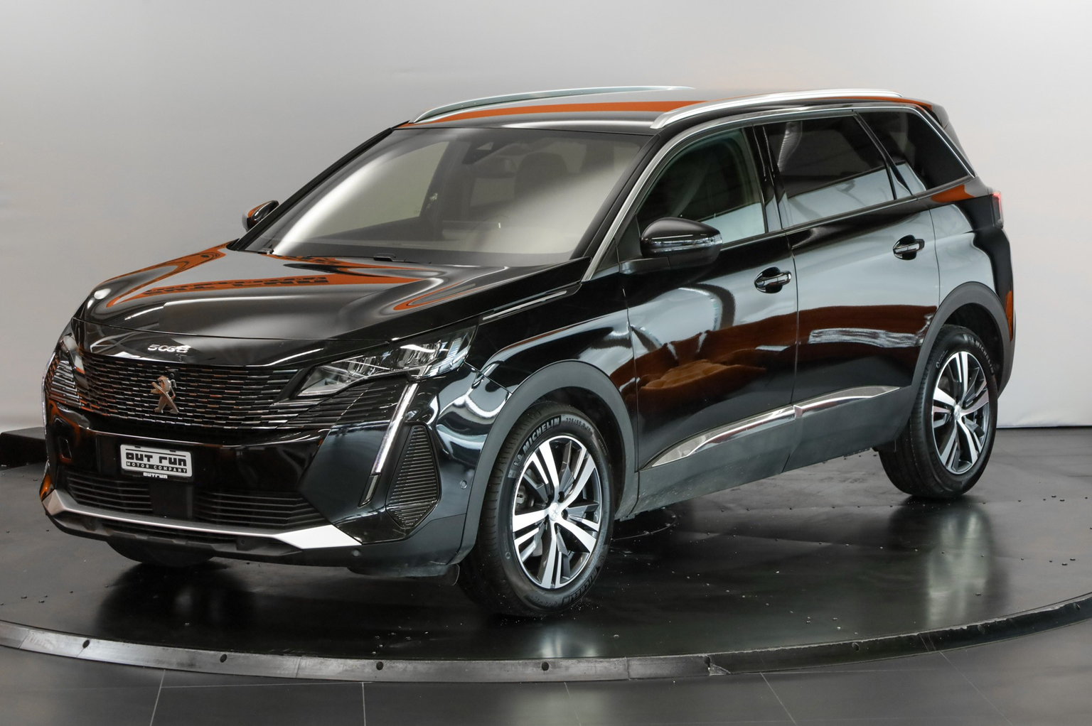 PEUGEOT 5008 1.5 BlueHDi Allure Pack EAT8 7 places