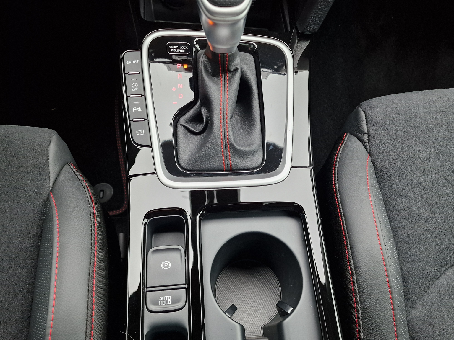 KIA Ceed  GT 1.6 T-GDi GT DCT
