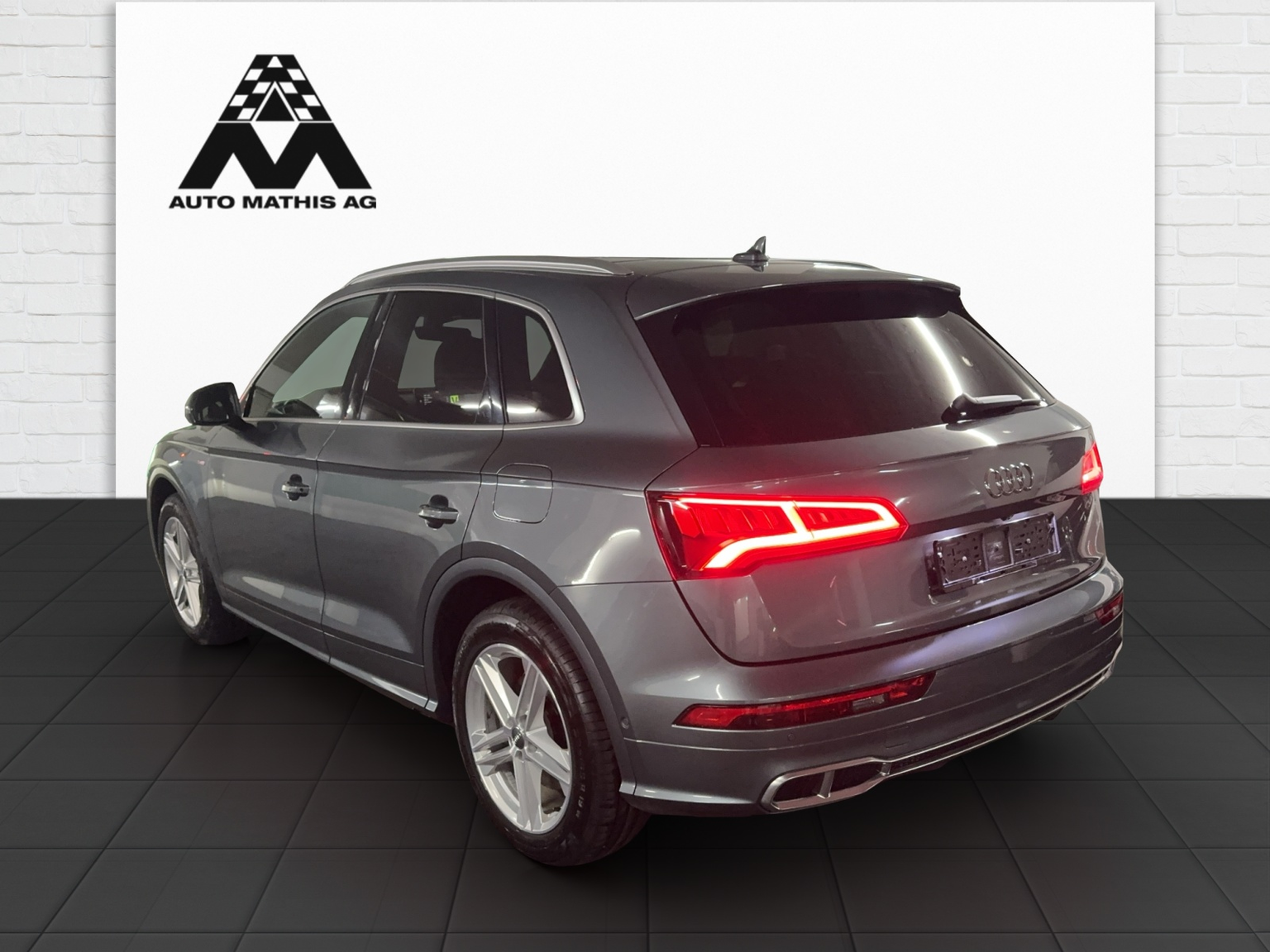 AUDI Q5 55 TFSI e quattro
