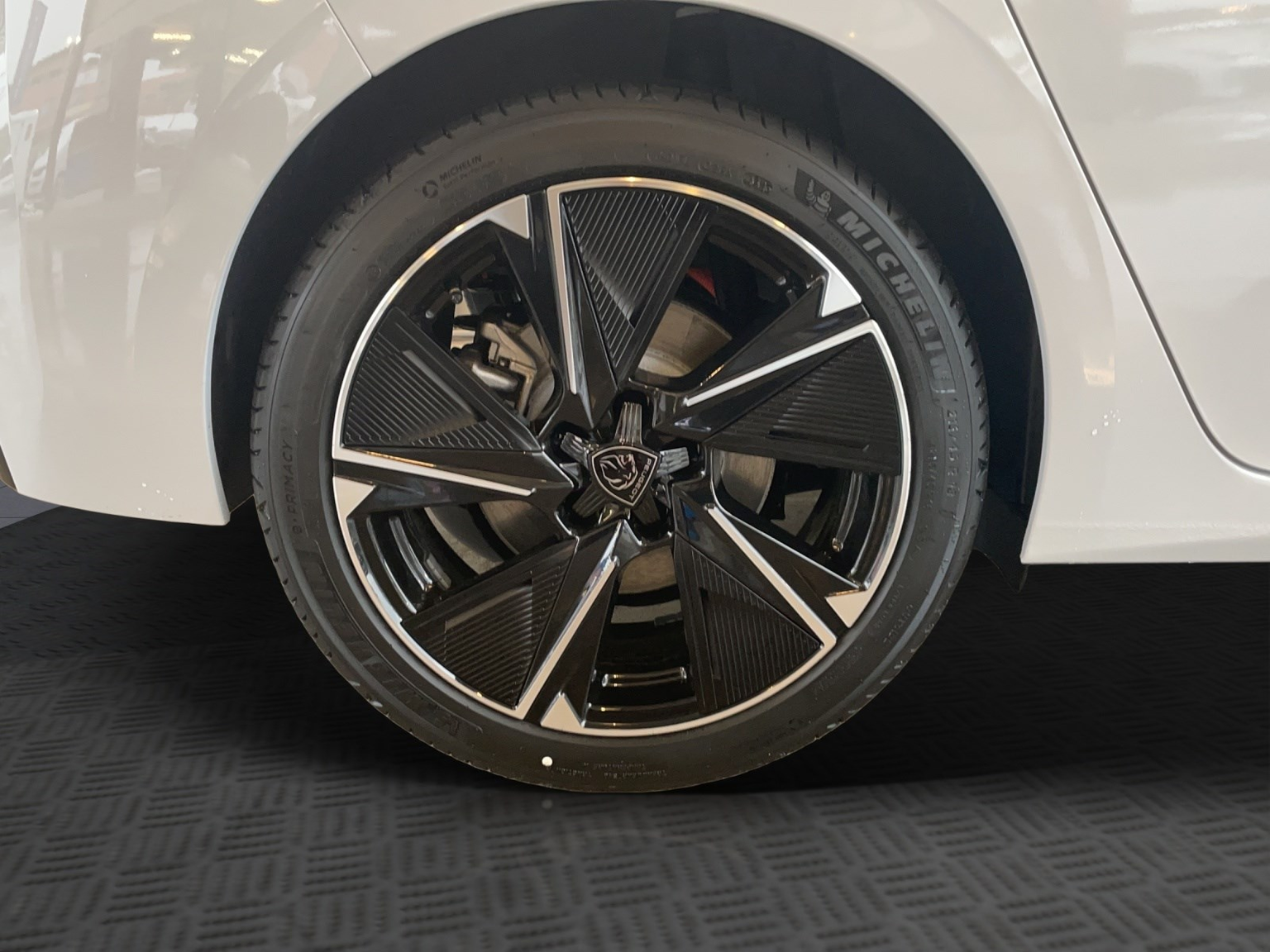 PEUGEOT 308 NEW e GT 54kWh