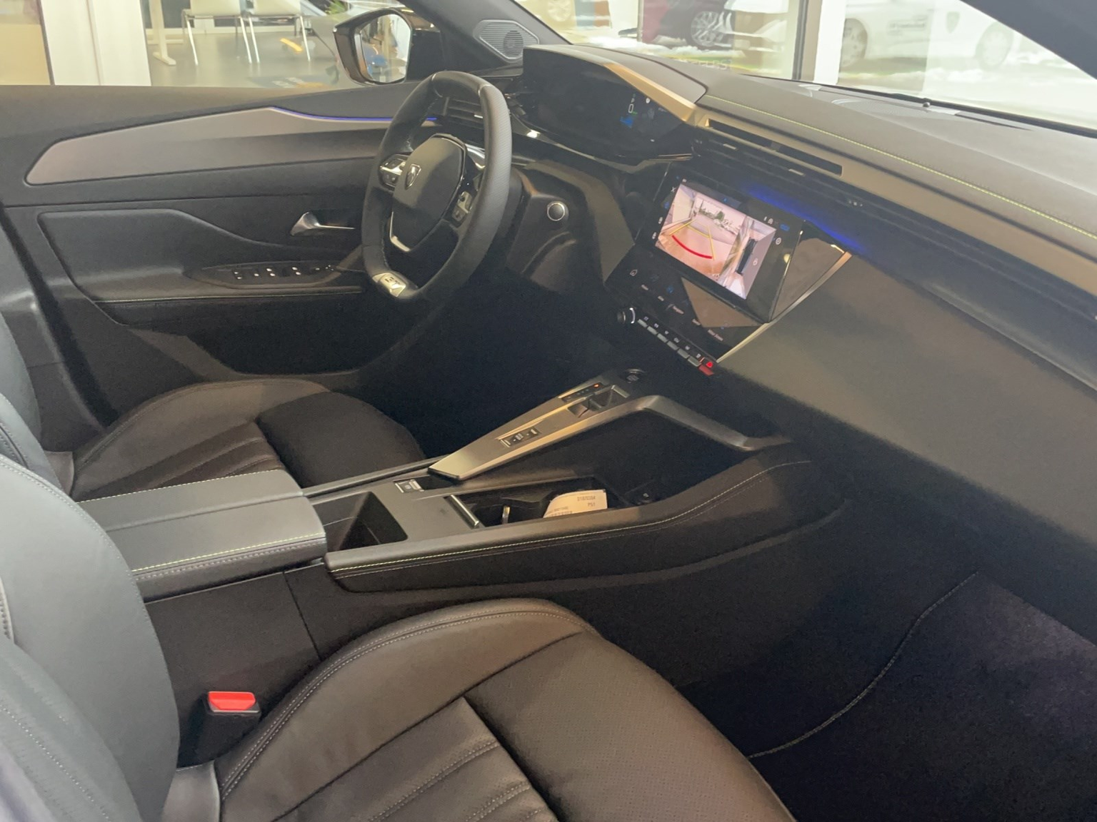 PEUGEOT 308 NEW e GT 54kWh