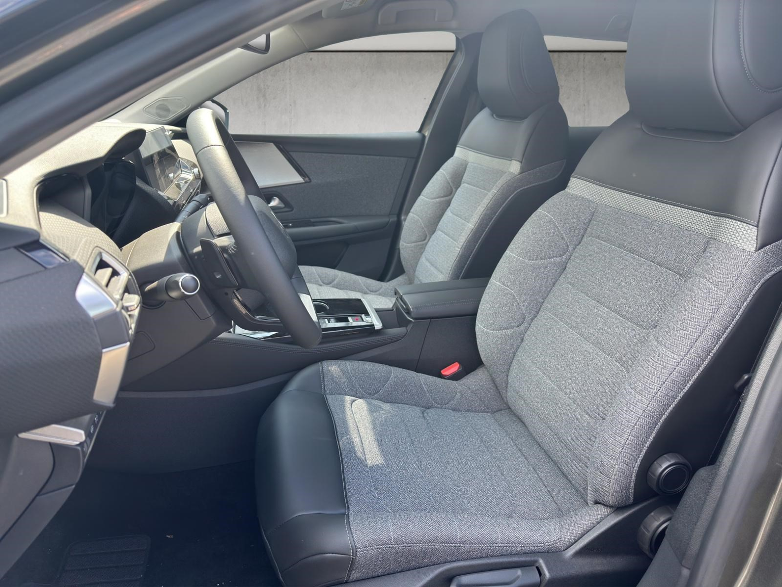 CITROEN C5 X 1.6 Plug-in Hybrid Swiss Edition
