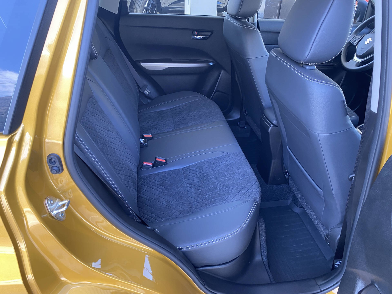 SUZUKI Vitara 1.4B T Top Hybrid Edition 35 4x4