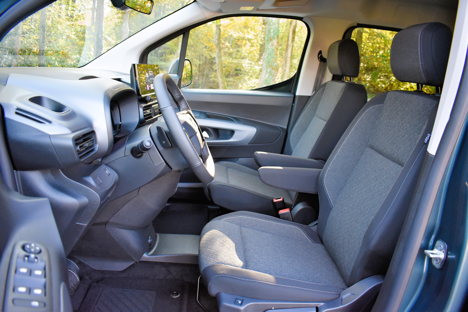 OPEL Combo XL 1.5 GS Automat