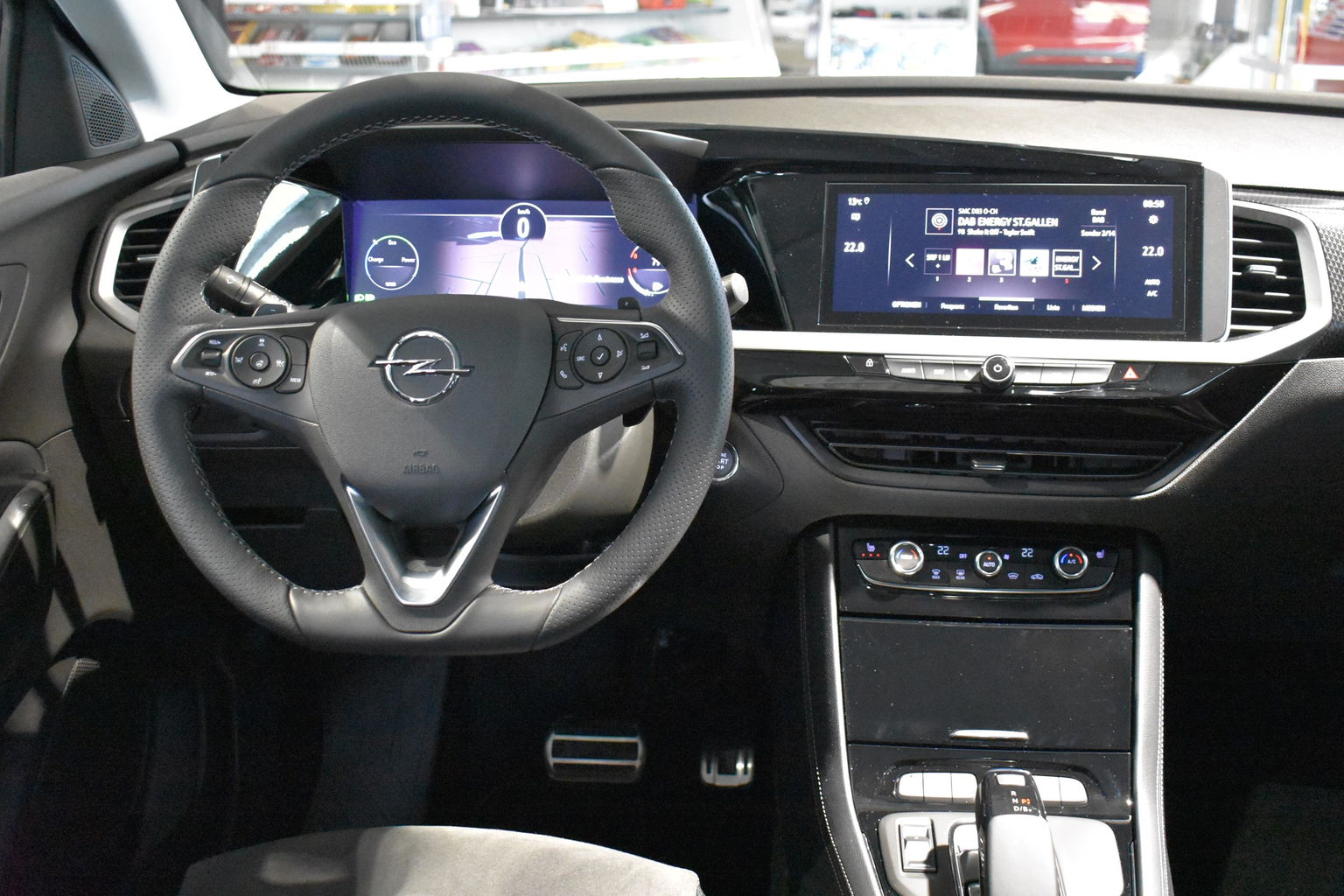 OPEL Grandland 1.6 Hybrid4 GSe Automatik