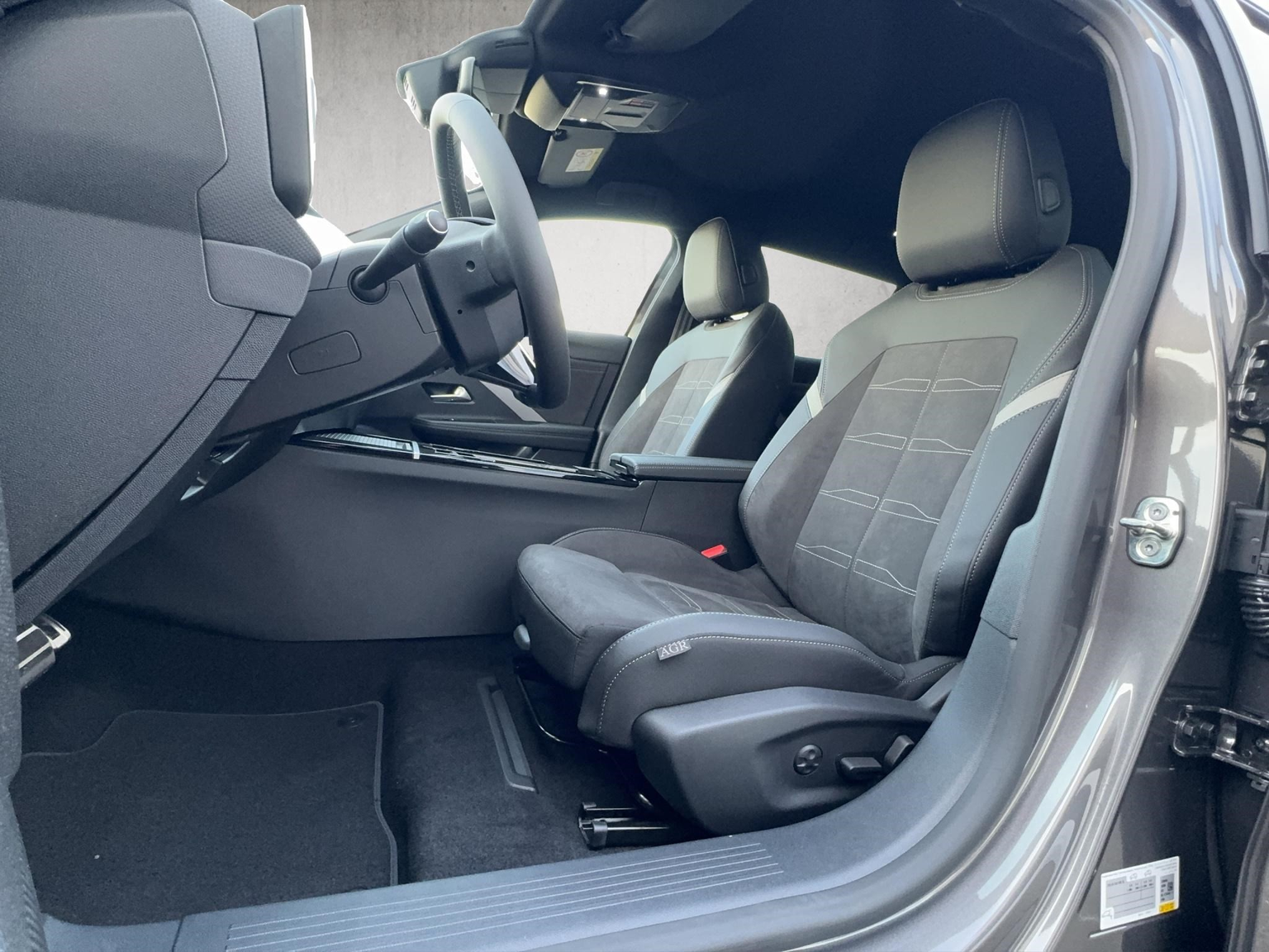 OPEL Astra-e Sports Tourer Swiss Plus
