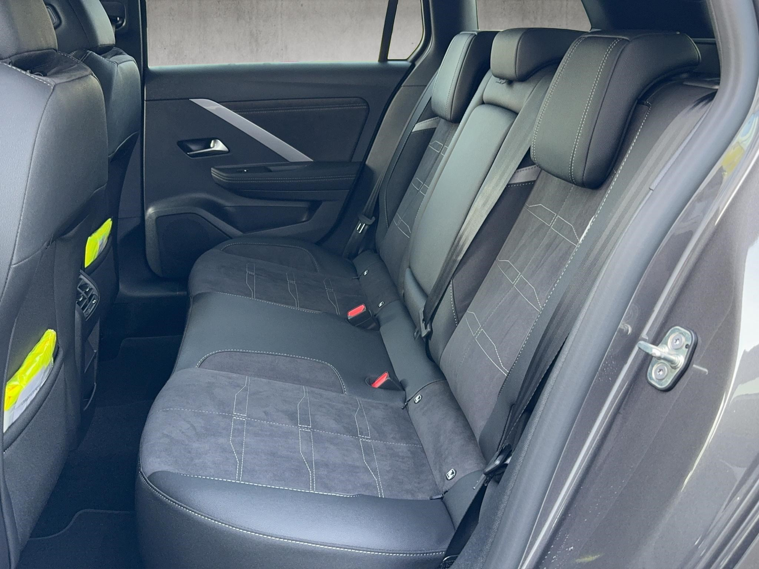OPEL Astra-e Sports Tourer Swiss Plus