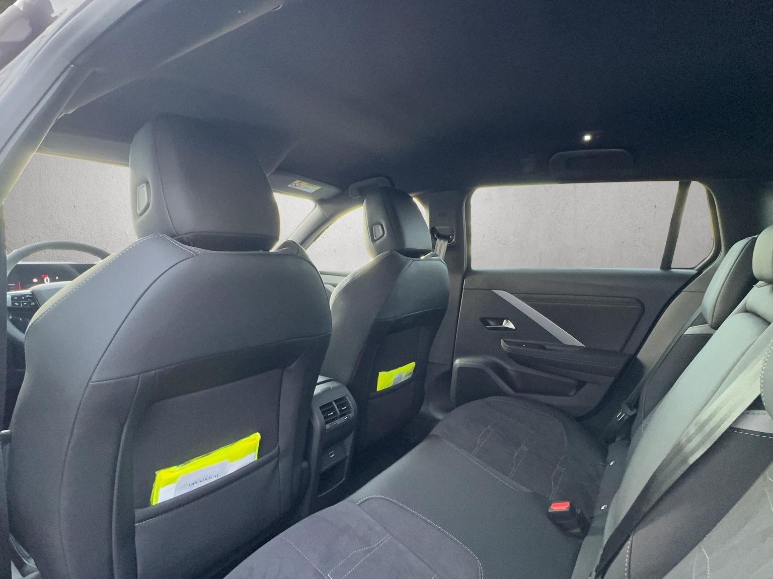 OPEL Astra-e Sports Tourer Swiss Plus