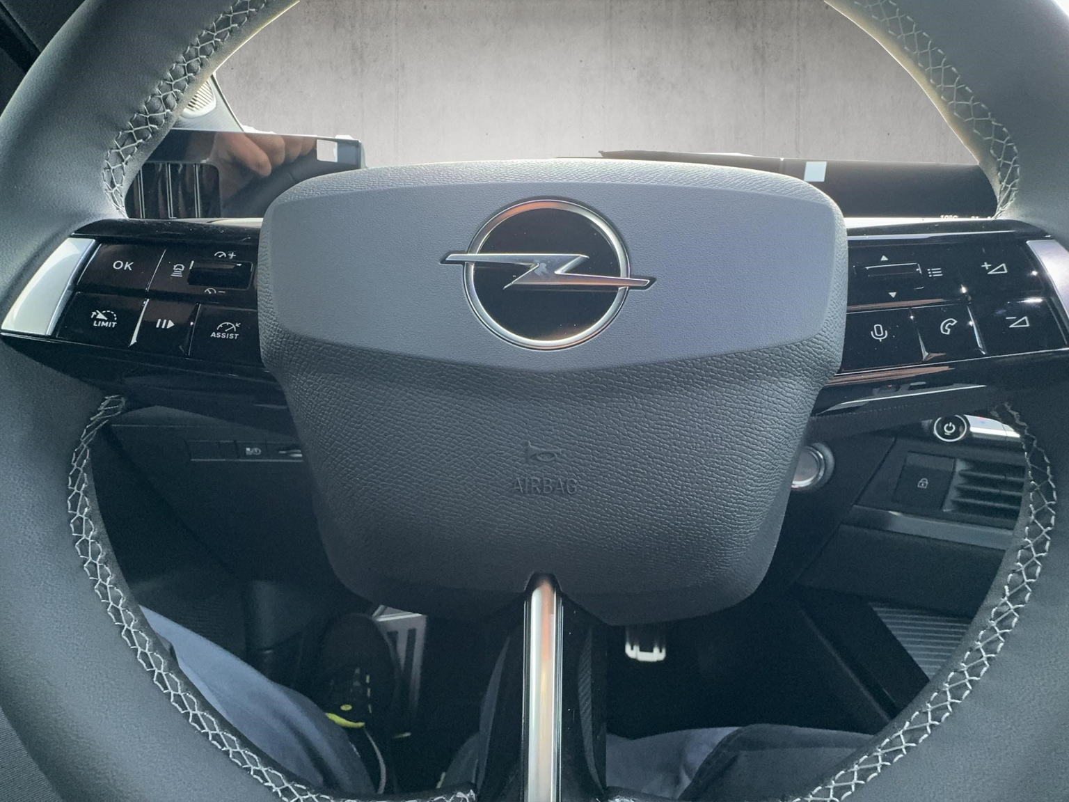 OPEL Astra-e Sports Tourer Swiss Plus