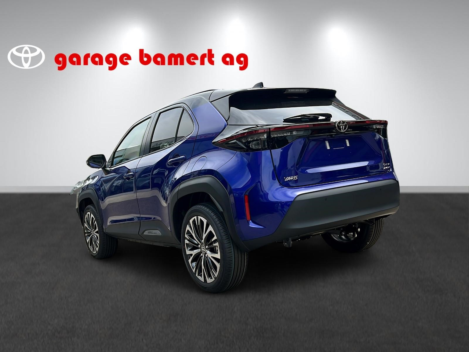 TOYOTA Yaris Cross 1.5 VVT-i HSD Premium AWD-i