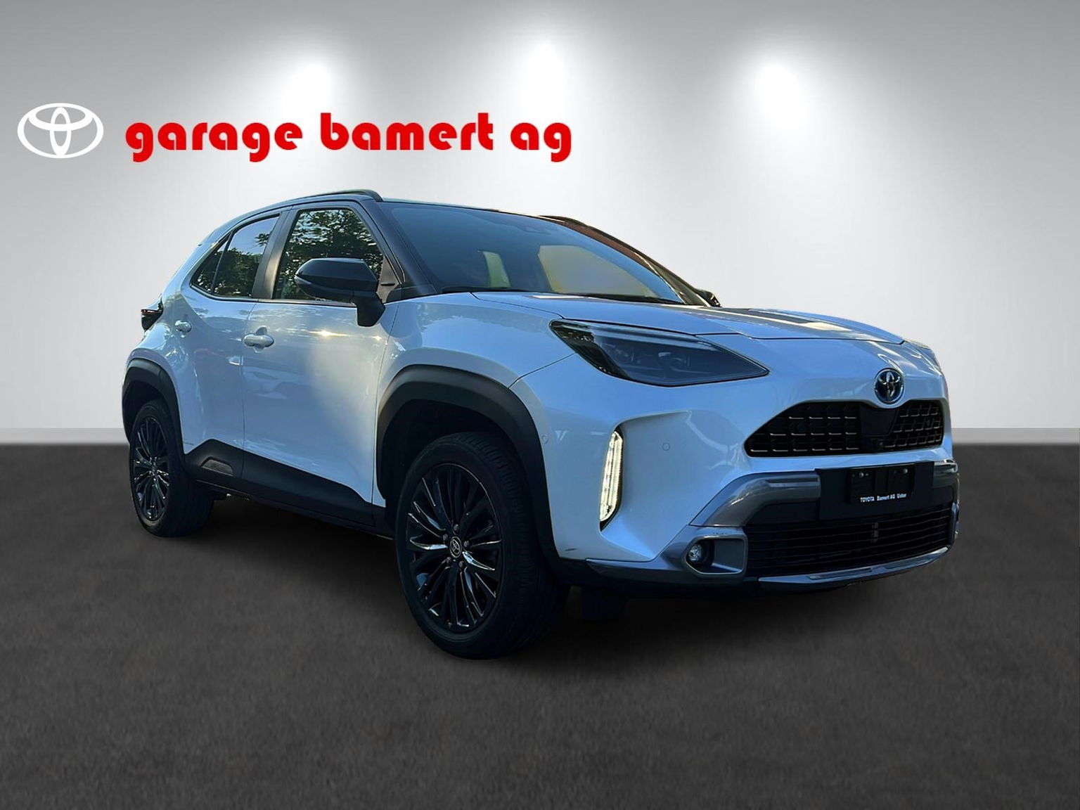 TOYOTA Yaris Cross 1.5 VVT-i HSD Adventure AWD-i