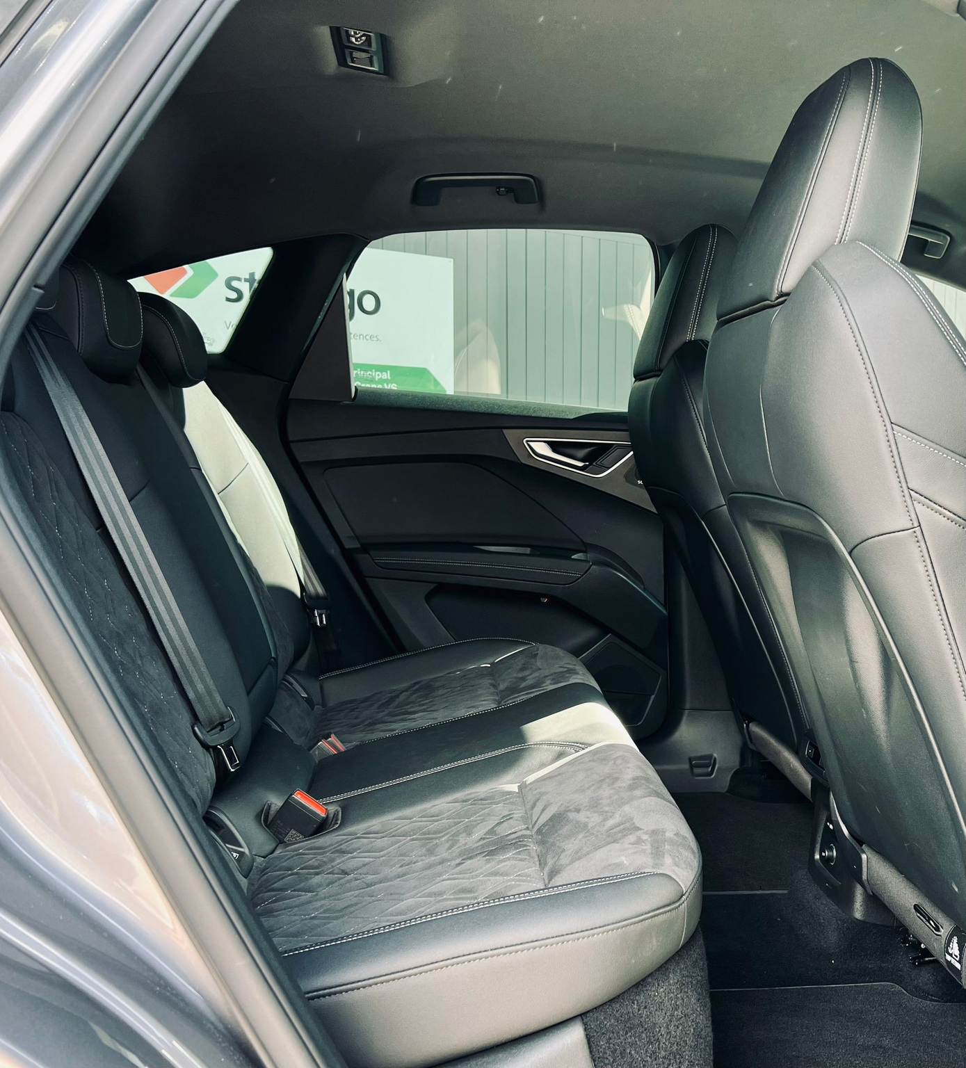 AUDI Q4 Sportback e-tron 50 quattro