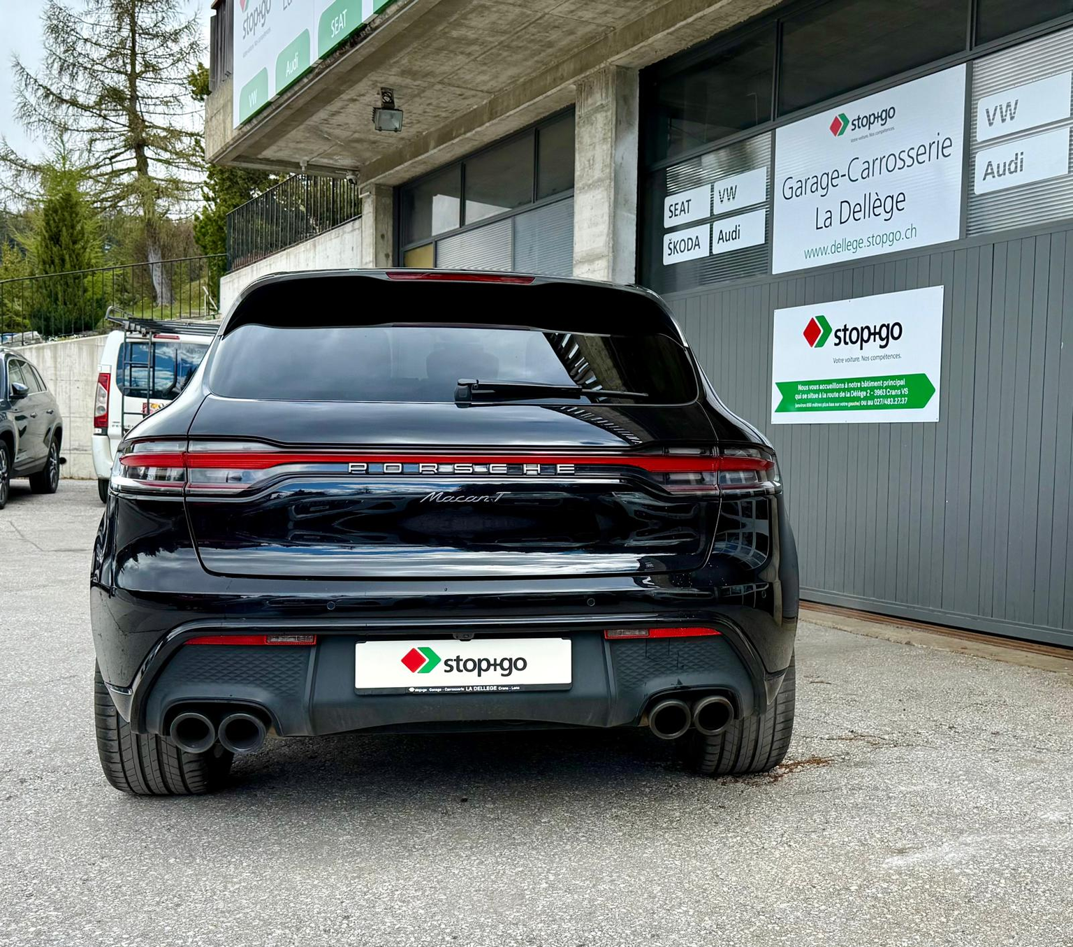 PORSCHE Macan T PDK