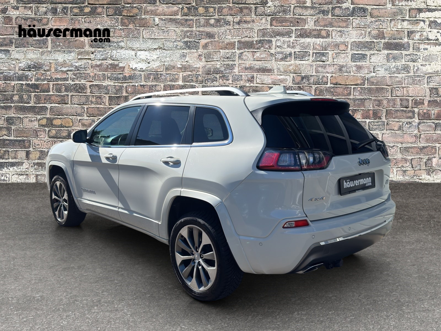 JEEP Cherokee 2.2 D 195 Overland AWD