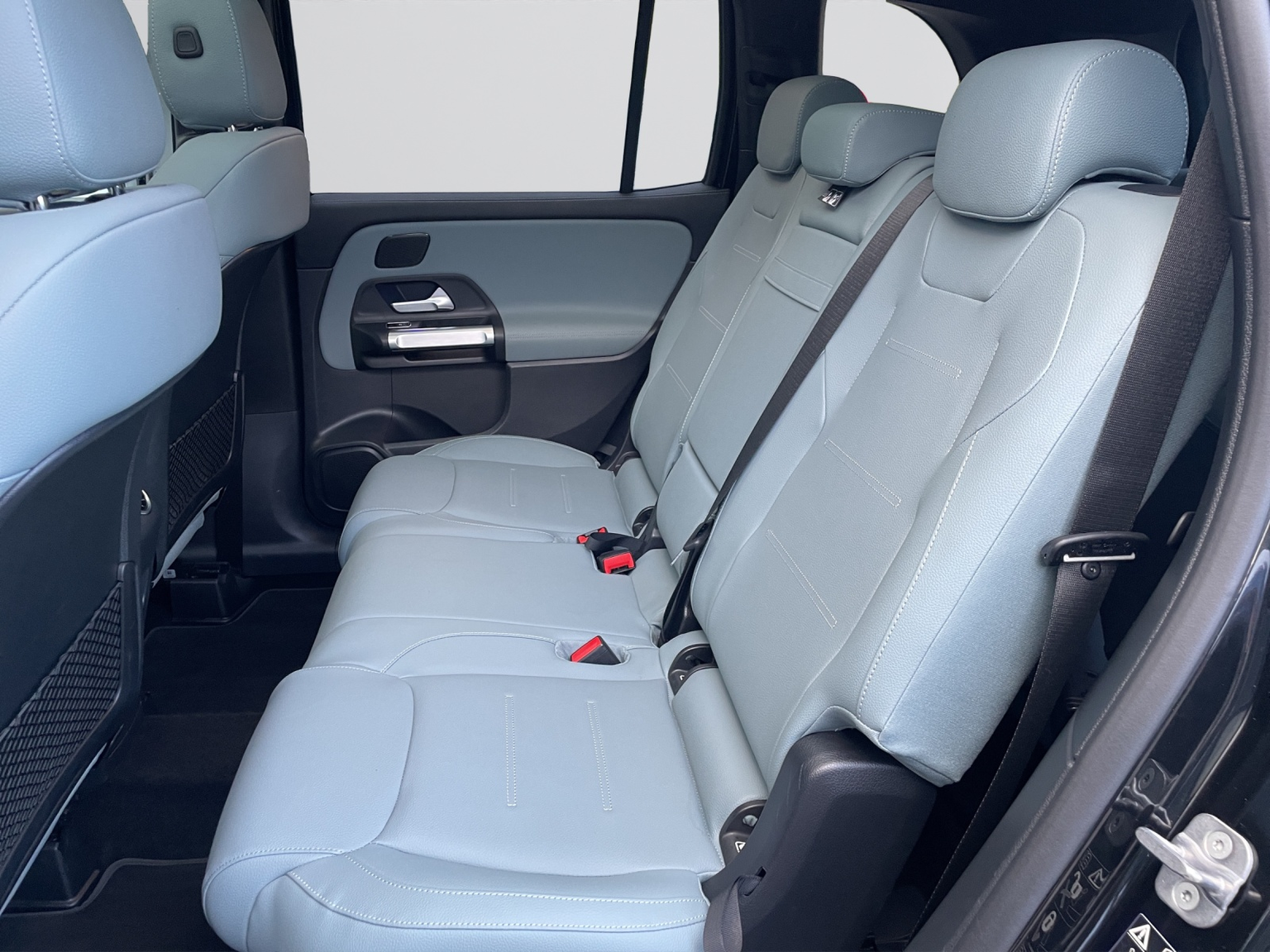 MERCEDES-BENZ GLB 250 4Matic AMG Line 8G-Tronic