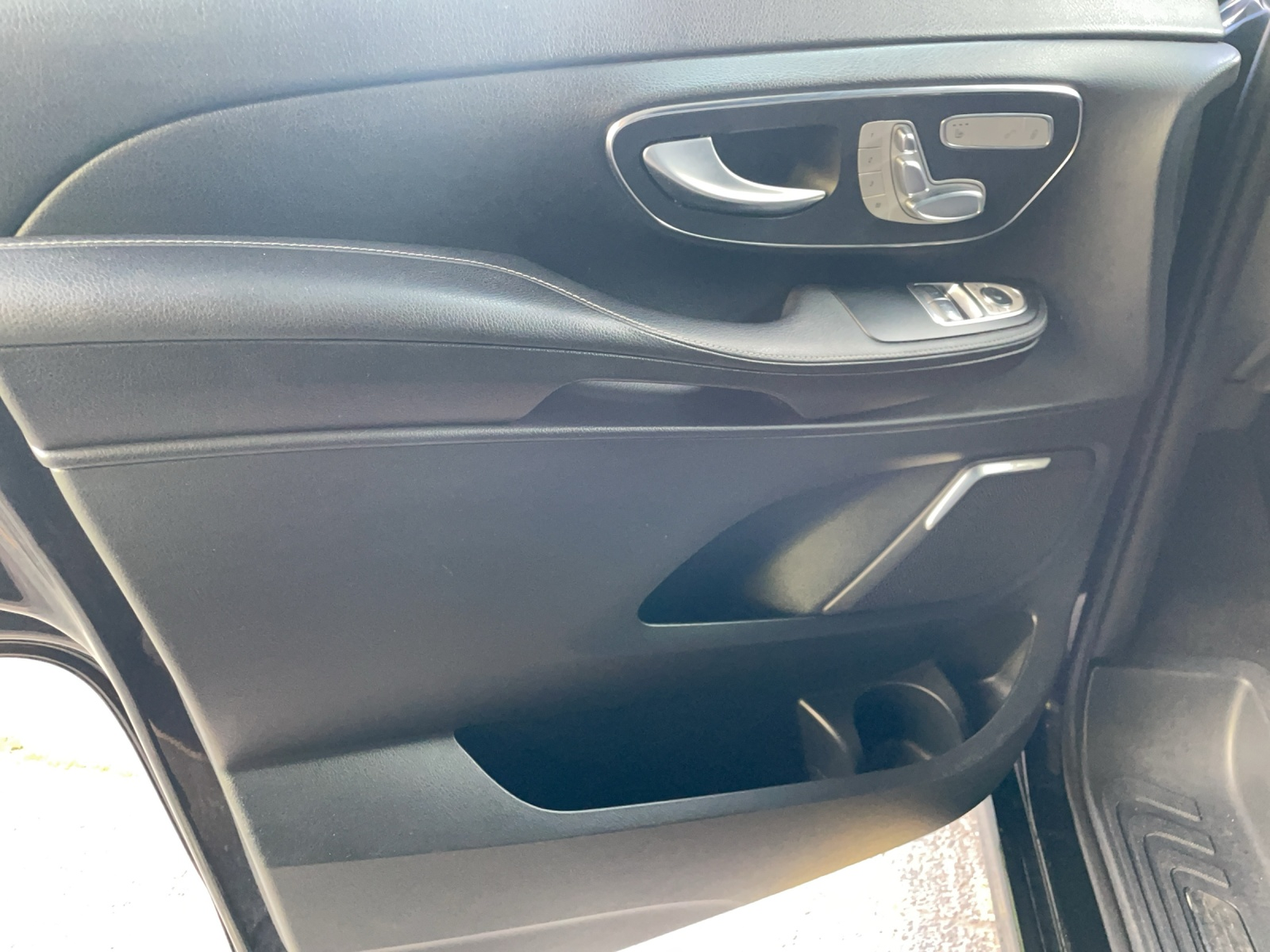 MERCEDES-BENZ V 300 d lang Avantgarde 4Matic 9G-Tronic