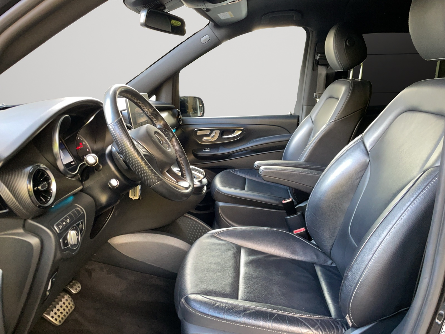 MERCEDES-BENZ V 300 d lang Avantgarde 4Matic 9G-Tronic