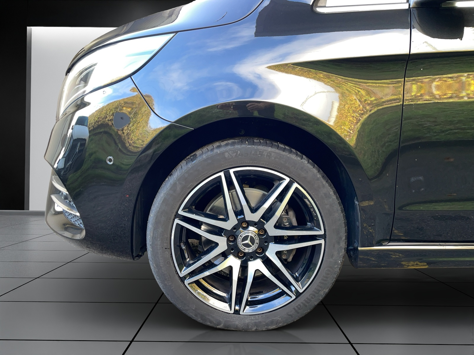 MERCEDES-BENZ V 300 d lang Avantgarde 4Matic 9G-Tronic