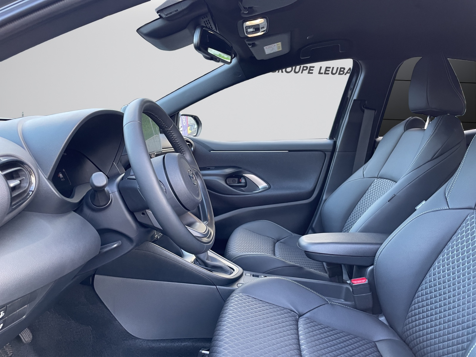 MAZDA 2 Hybrid Homura
