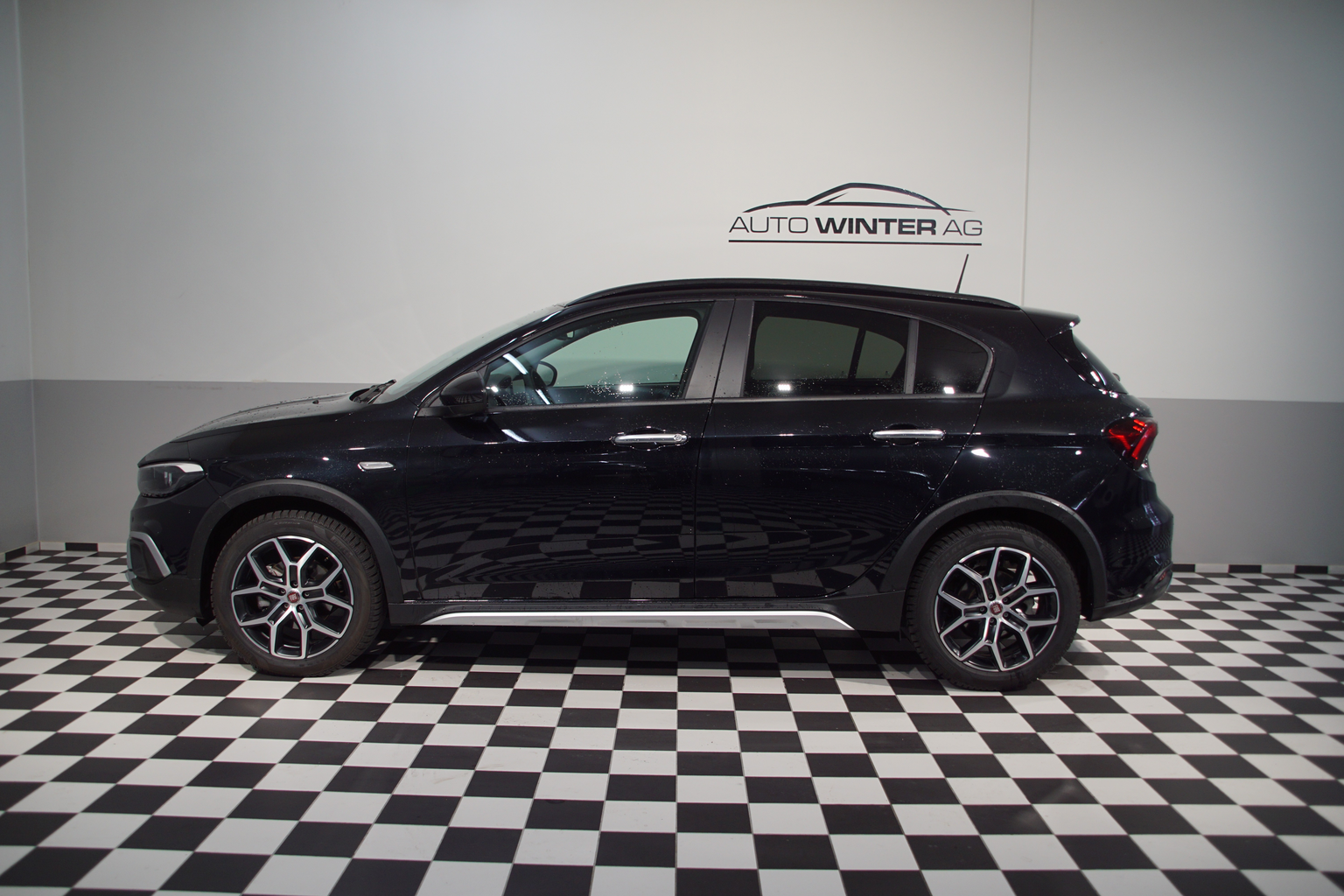 FIAT Tipo Hybrid 1.5 **Swiss Edition** Cross Automat