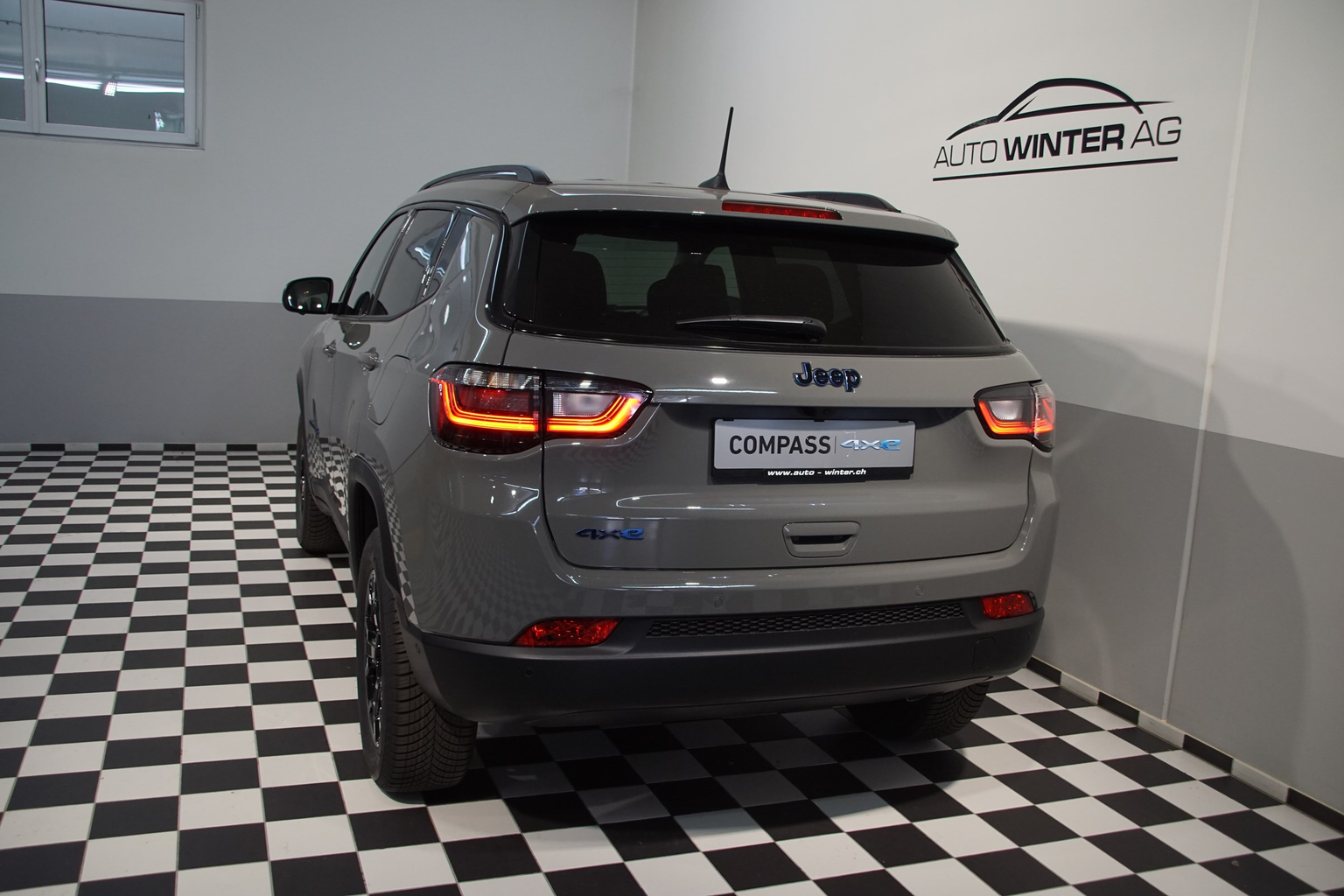 JEEP Compass 1.3 T PHEV Outdoor 240 PS AWD
