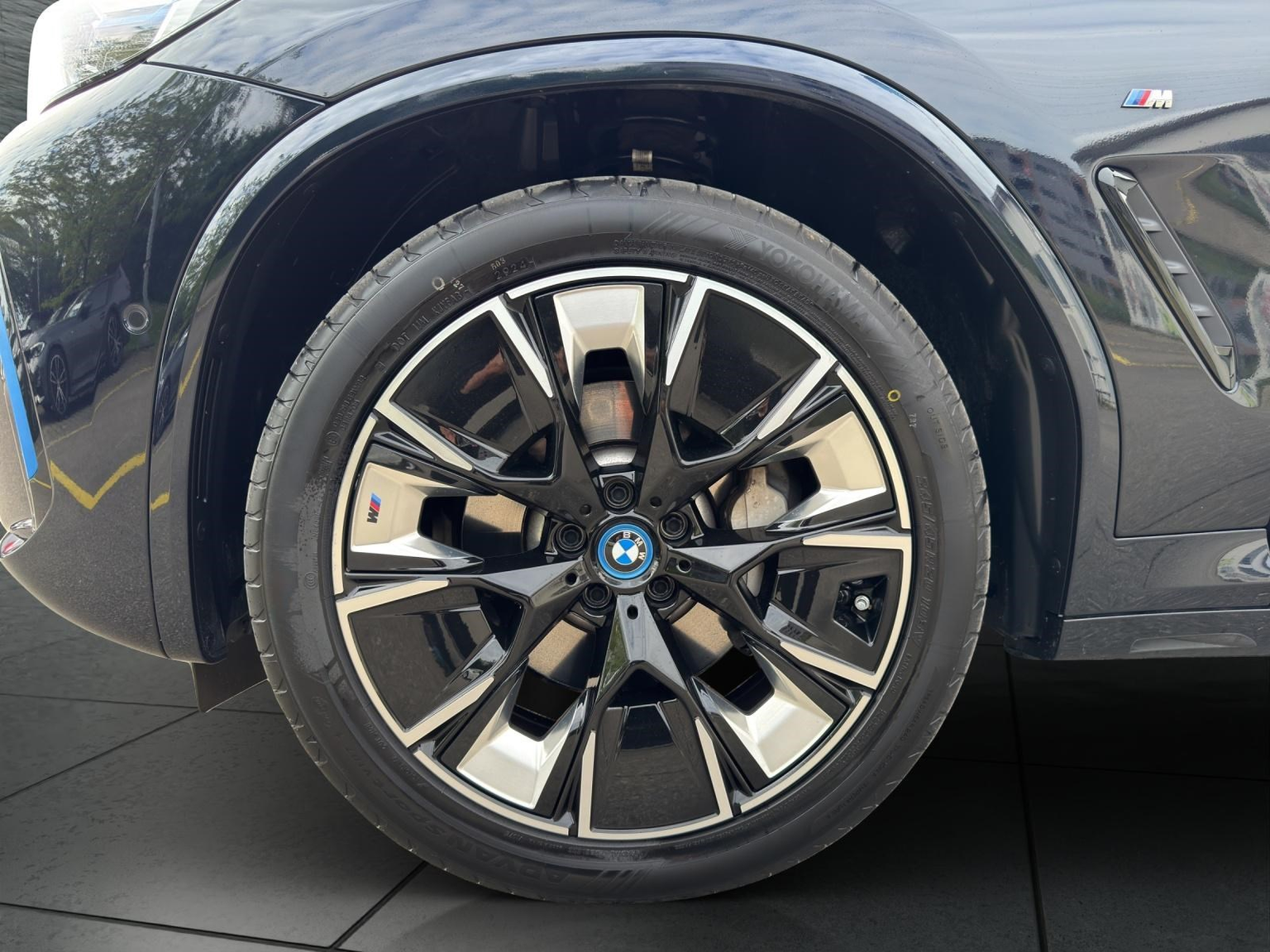 BMW iX3 E-Motor Impressive