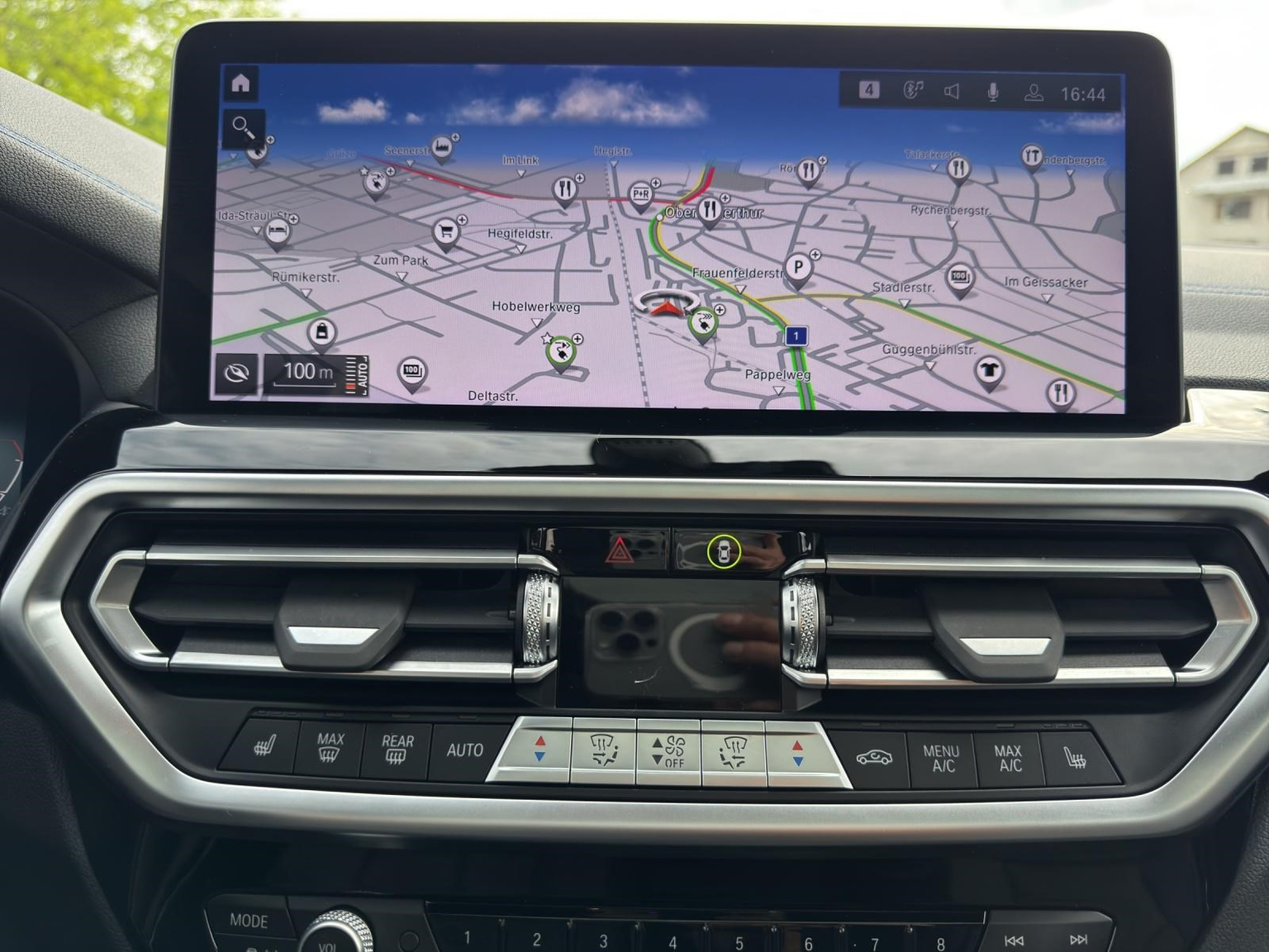 BMW iX3 E-Motor Impressive