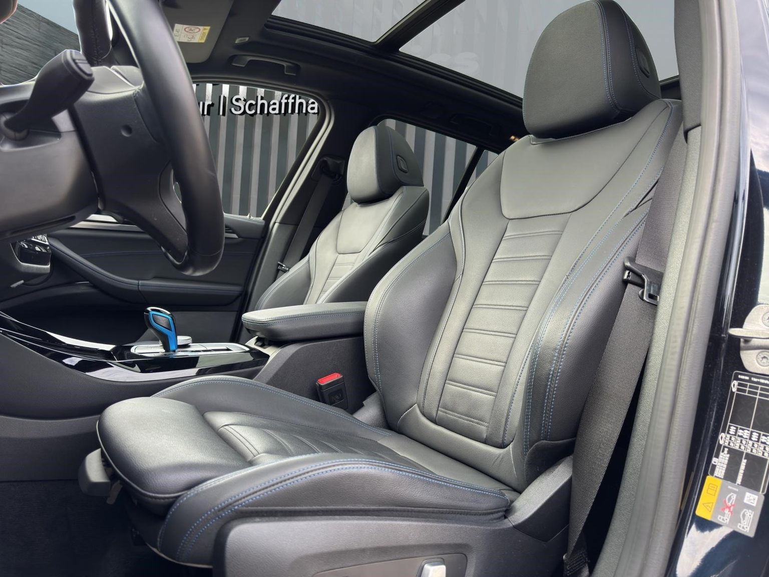 BMW iX3 E-Motor Impressive