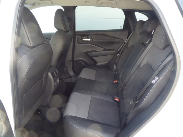 NISSAN Qashqai 1.3 DIG-T MHEV N-Connecta Xtronic 4x4