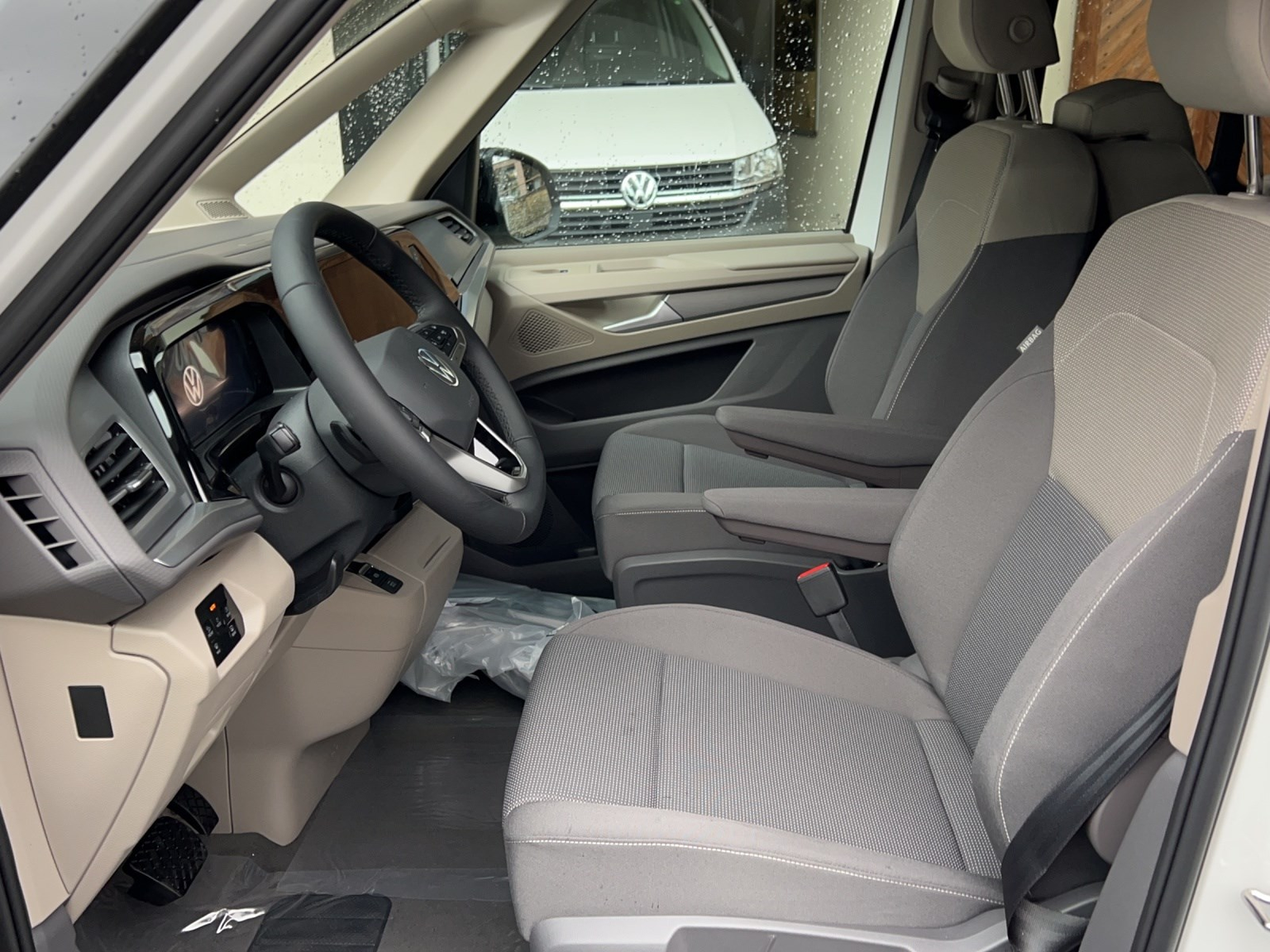 VW MULTIVAN Multivan 1.4 eHybrid Life Edition DSG
