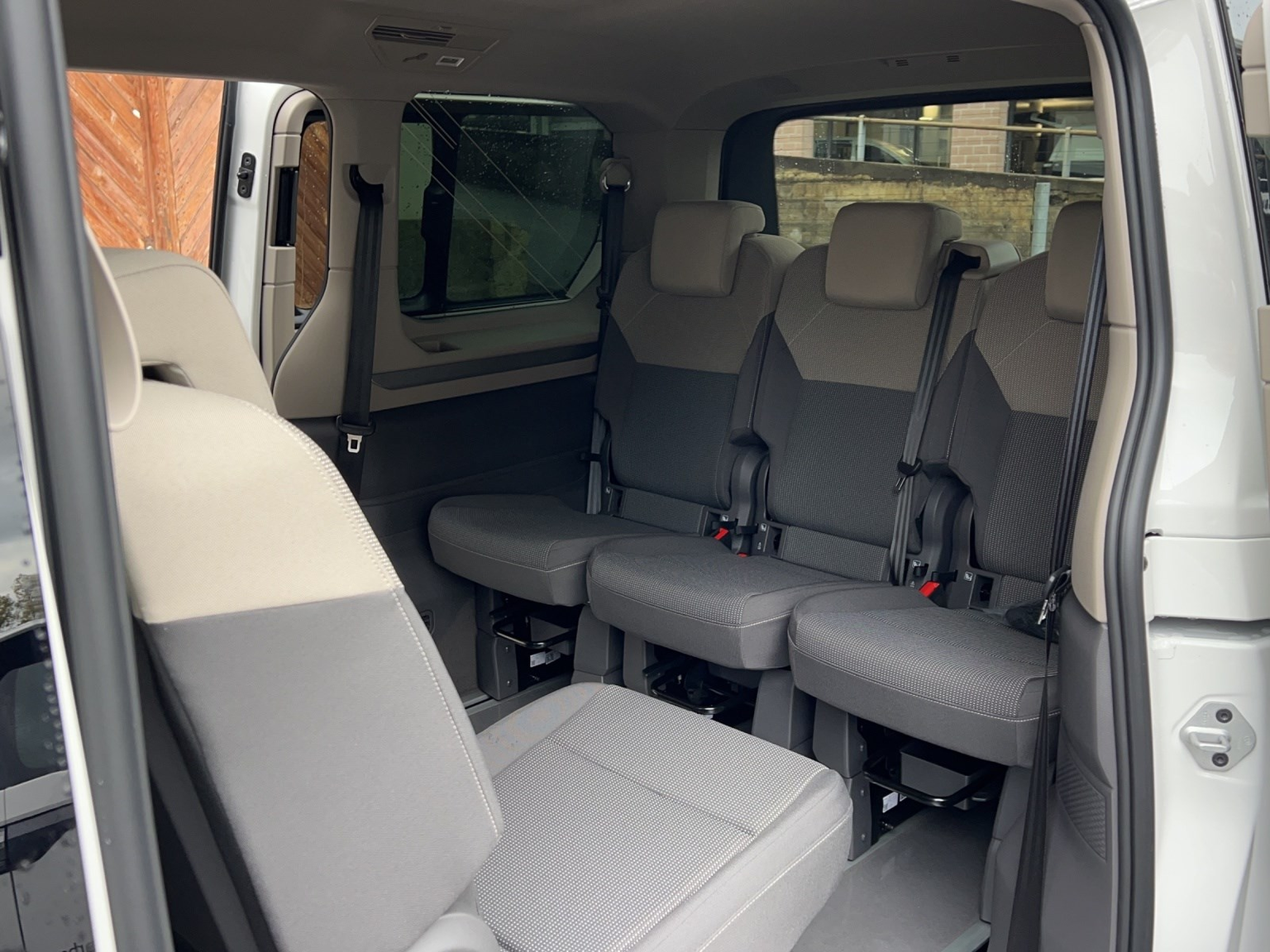 VW MULTIVAN Multivan 1.4 eHybrid Life Edition DSG