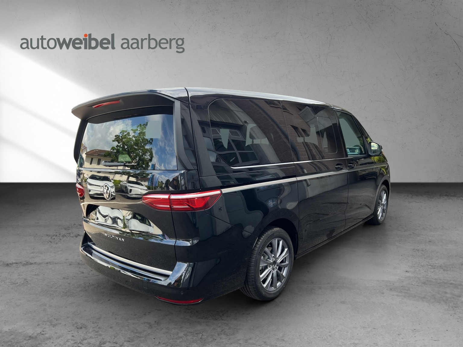 VW MULTIVAN Multivan 2.0 TDI Style Liberty DSG Lang
