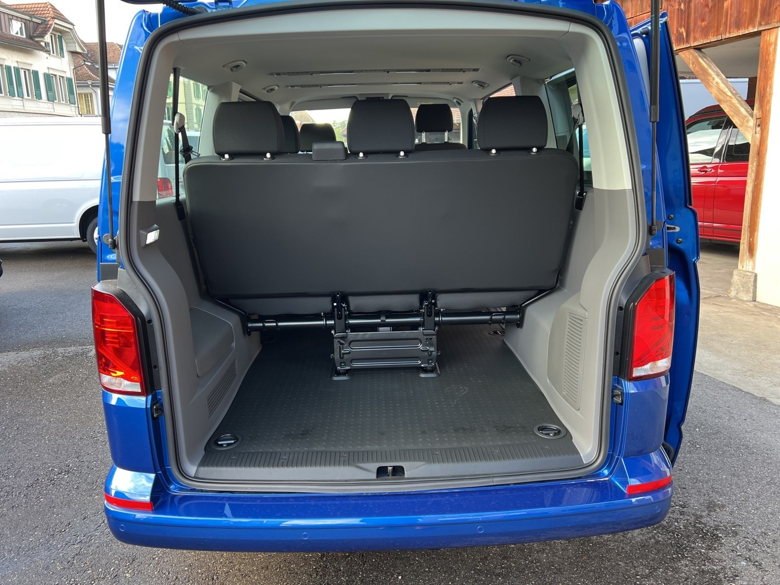VW T6.1 Caravelle 2.0 TDI Trendline Liberty DSG