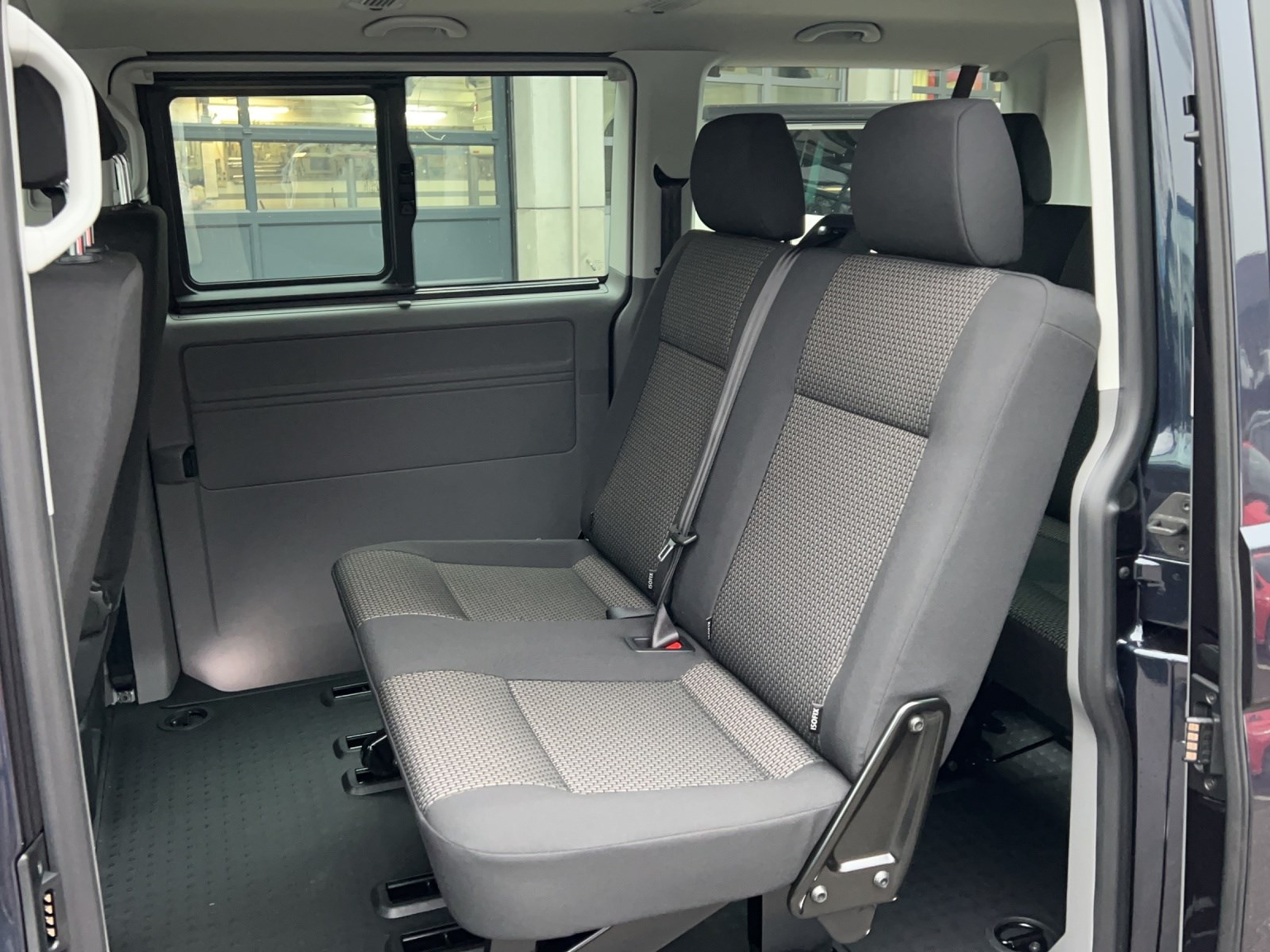 VW T6.1 Caravelle 2.0 TDI Trendline Liberty DSG