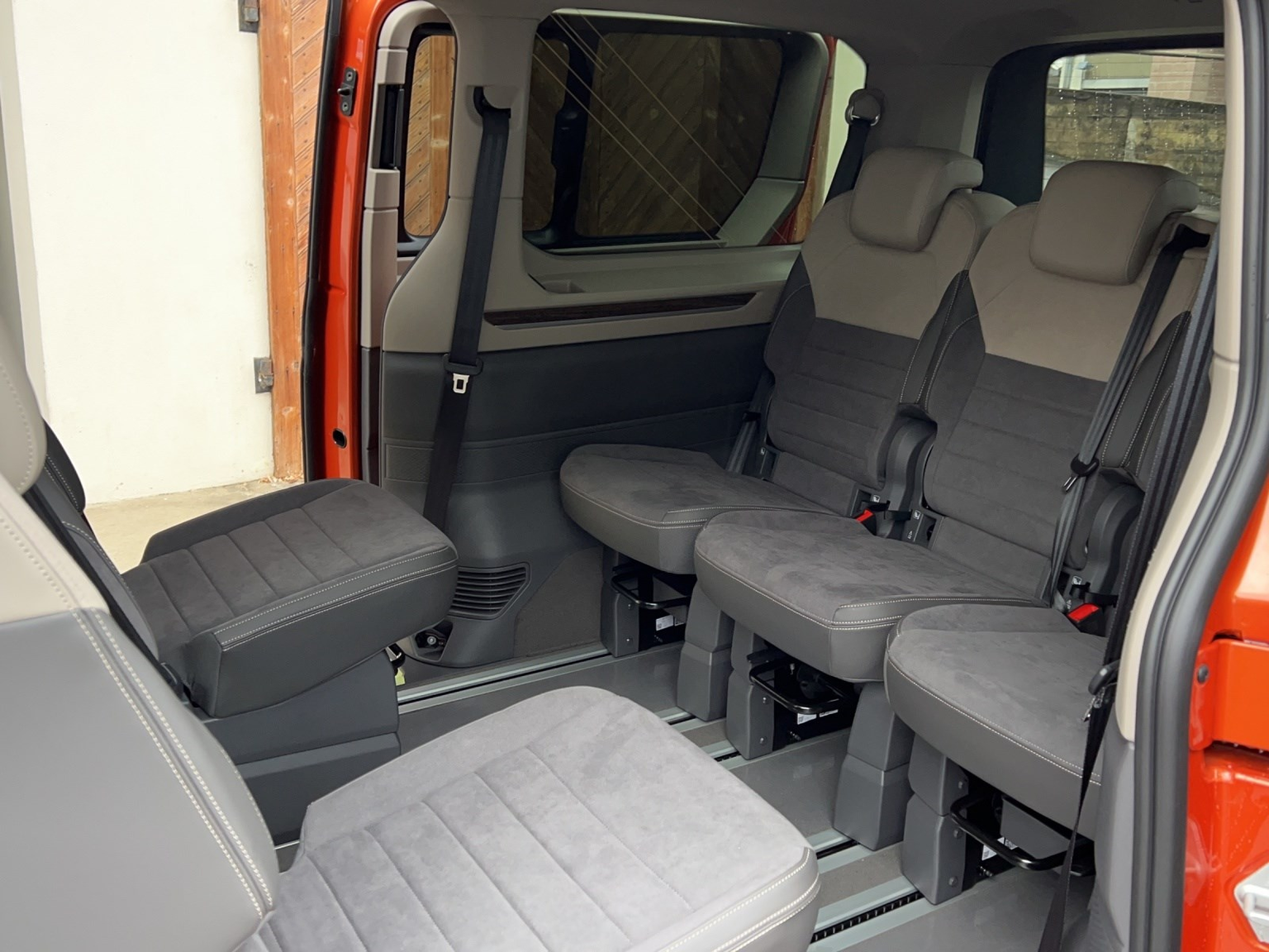 VW MULTIVAN Multivan 2.0 TSI Style DSG Lang