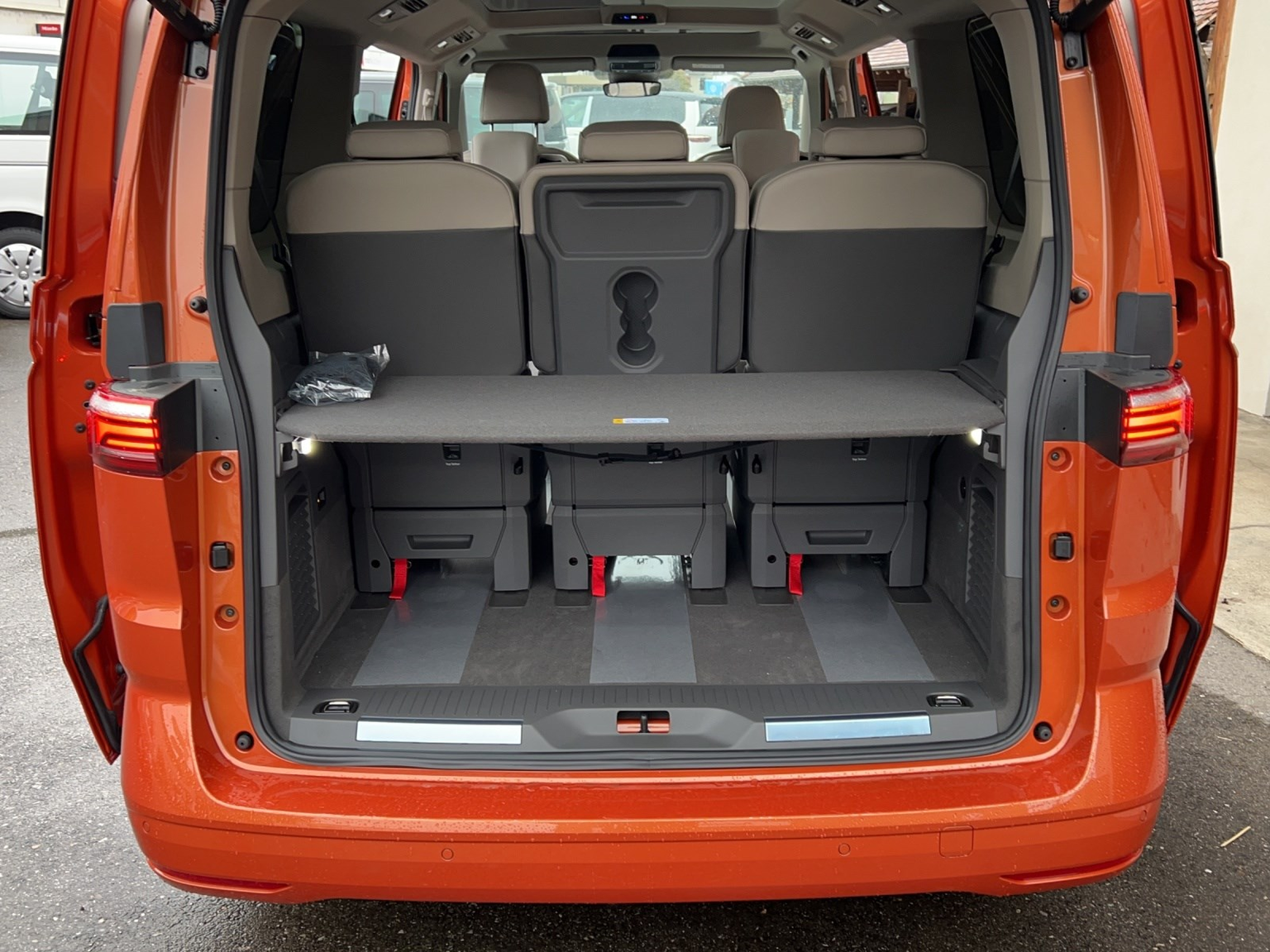 VW MULTIVAN Multivan 2.0 TSI Style DSG Lang