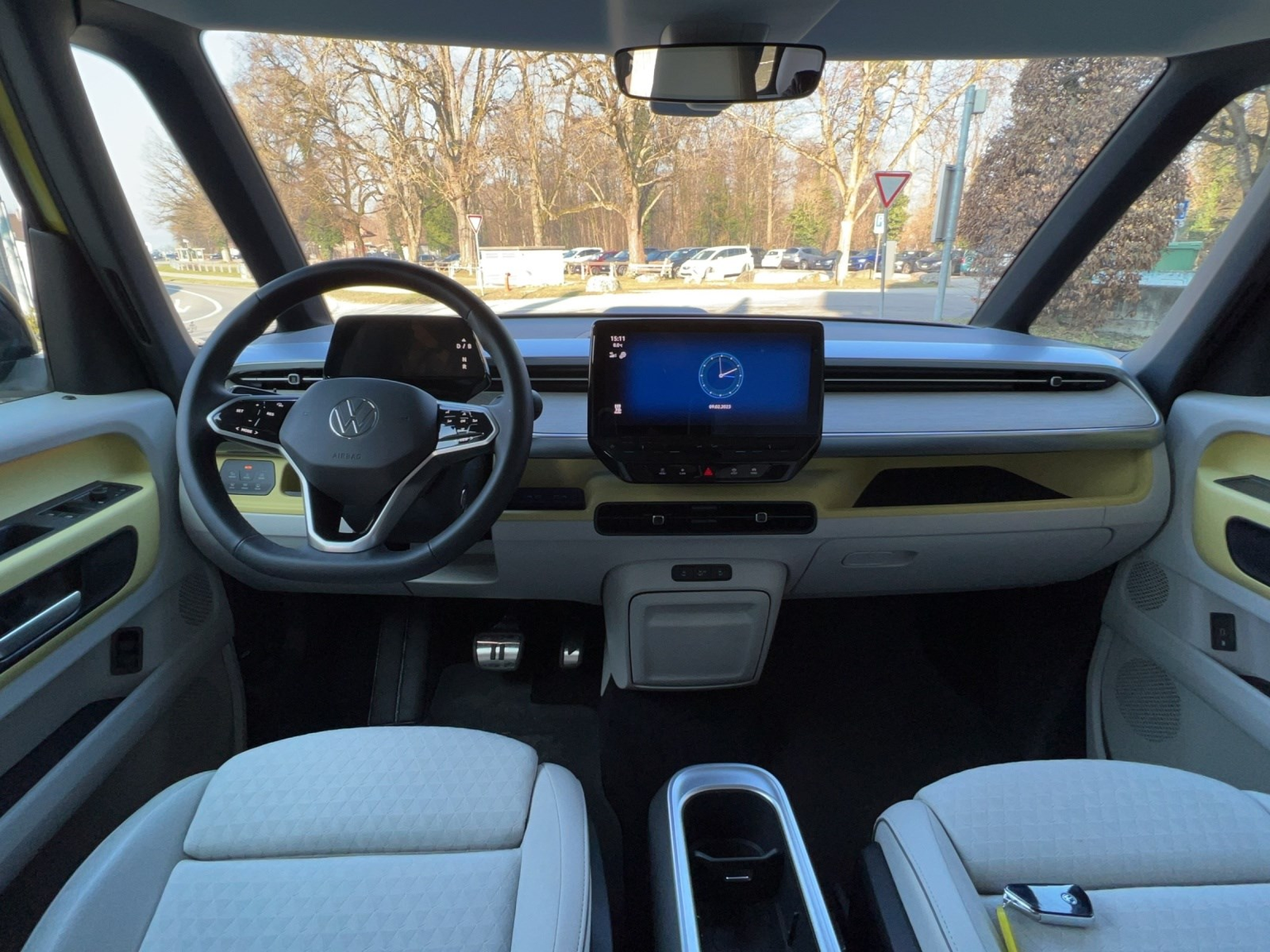 VW ID.Buzz Pro