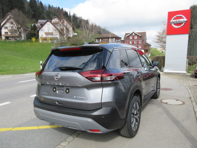NISSAN X-Trail 1.5 VC-T N-Connecta e-4orce 7-Plätzer