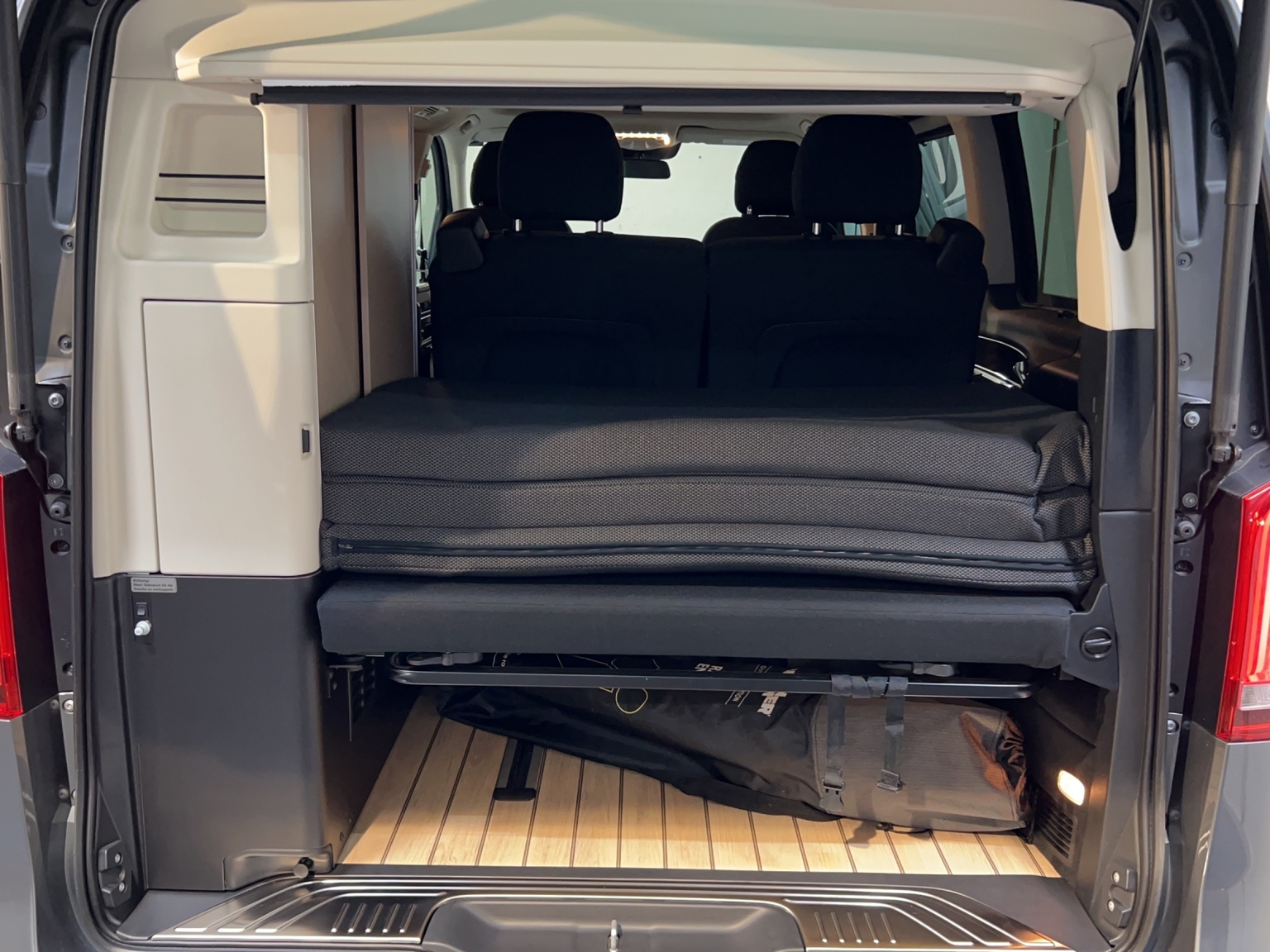 MERCEDES-BENZ MARCO POLO 300d