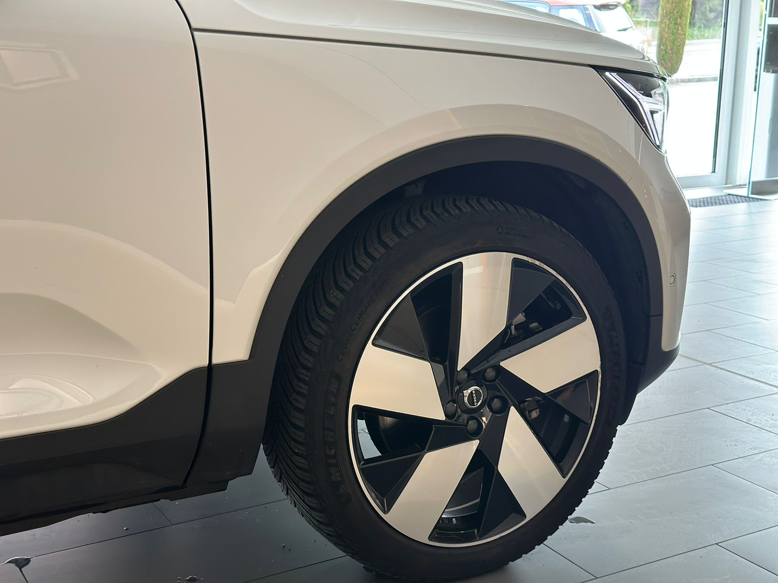 VOLVO XC40 Recharge P8 Twin AWD Pure Electric Plus