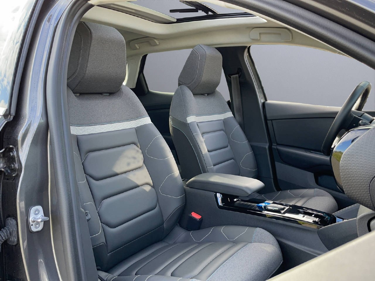 CITROEN C4 X Electric Shine