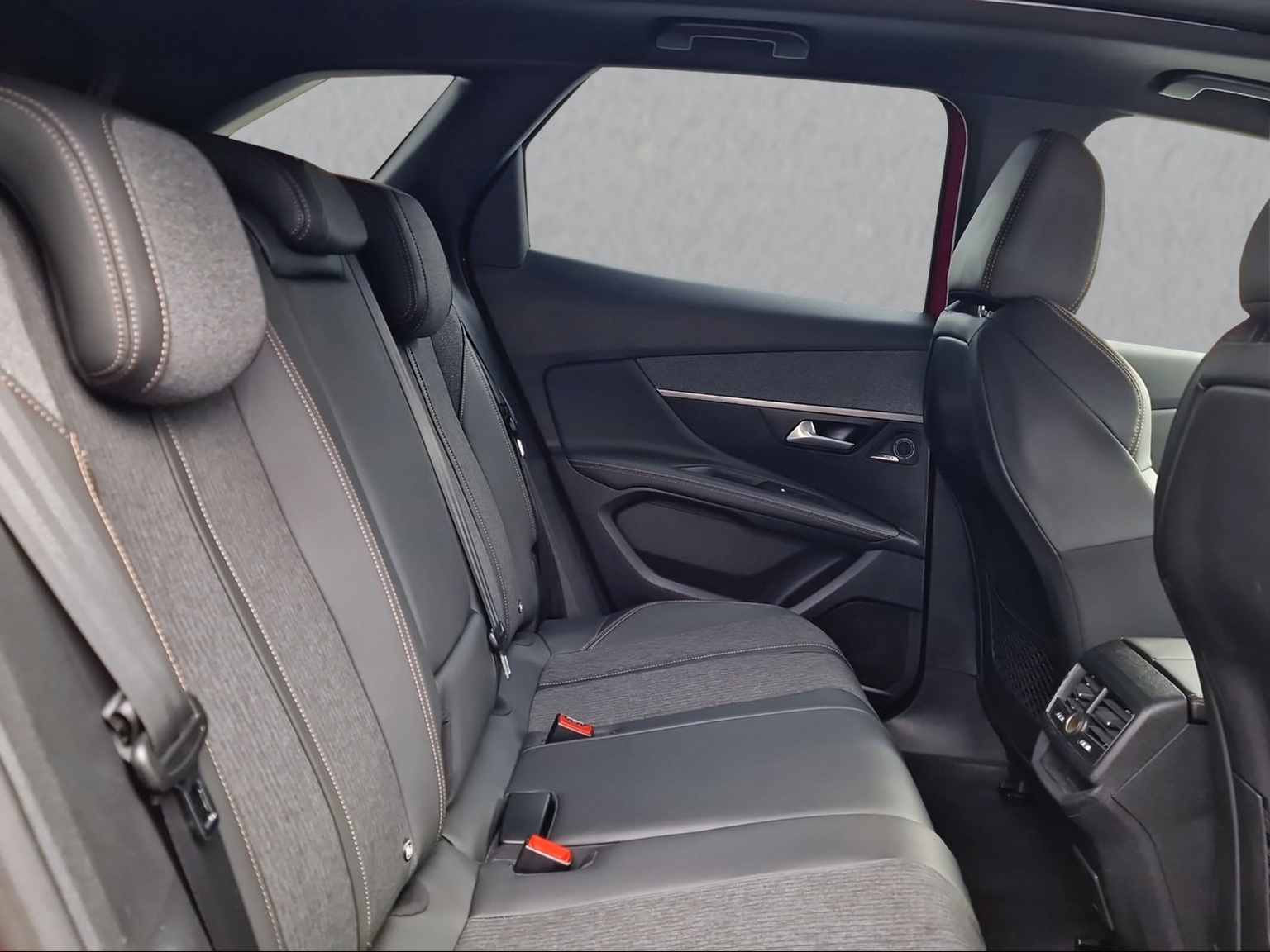 PEUGEOT 3008 1.6 THP GT Line
