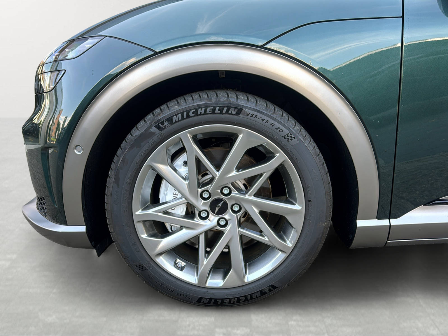 GENESIS GV60 77.4 kWh Sport AWD