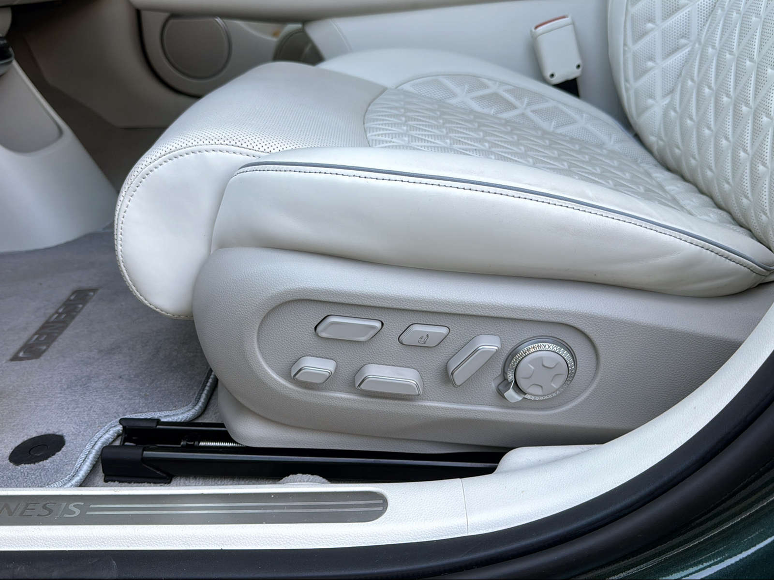 GENESIS GV60 77.4 kWh Sport AWD